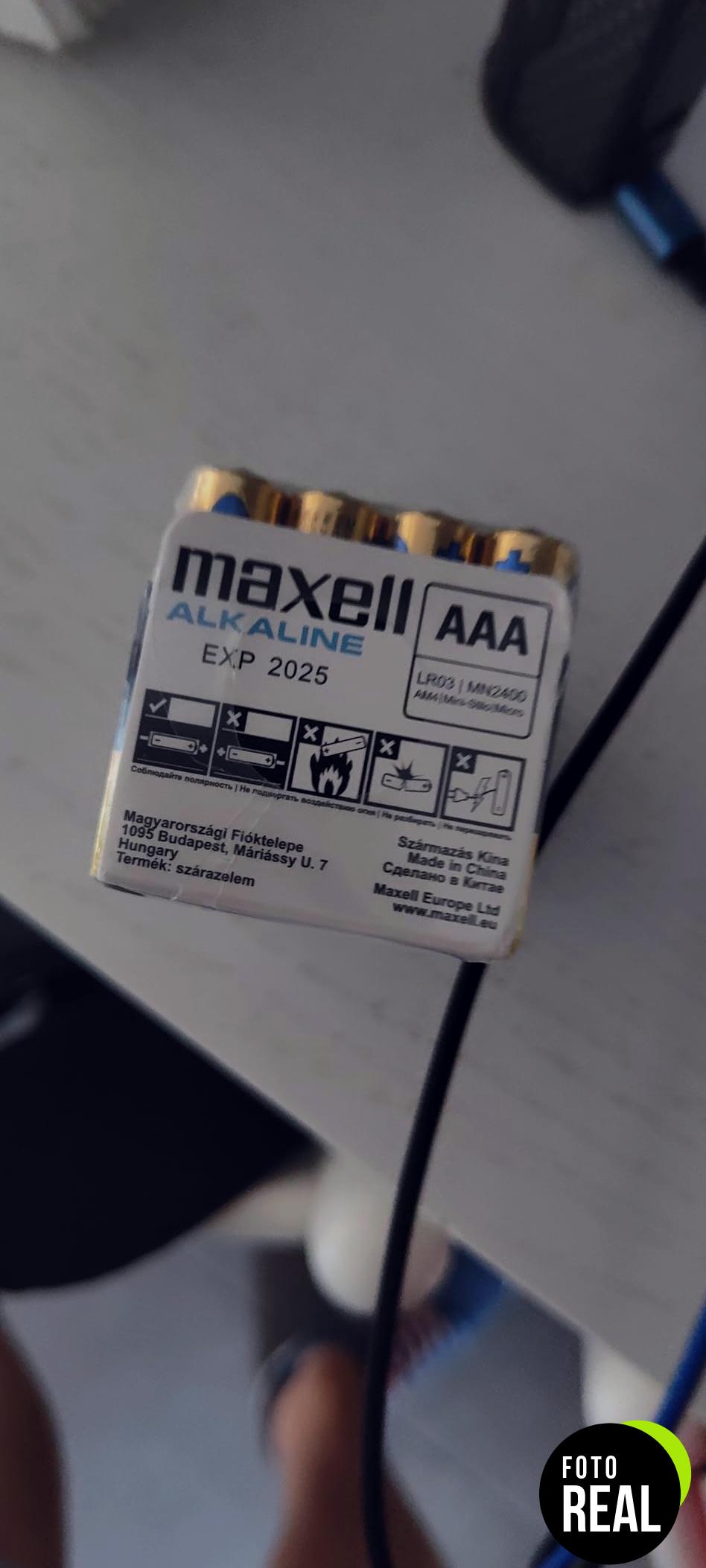 maxell-pilas-aa-32-dorado-foto-1